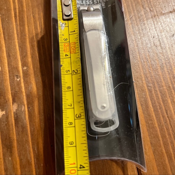 Mumuso Stainless Steel Nail Clipper - Picture 5 of 5